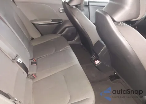 2025 Kia K4 Lxs z USA, uszkodzony, nr VIN 3KPFT4DE1SE067988